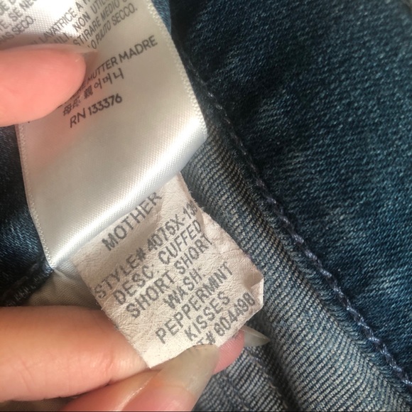 MOTHER
The Cuffed Peppermint Kissed Short - Picture 9 of 9